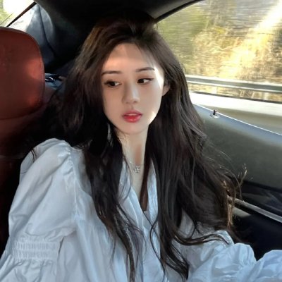我想变成鸟,所以跳起来